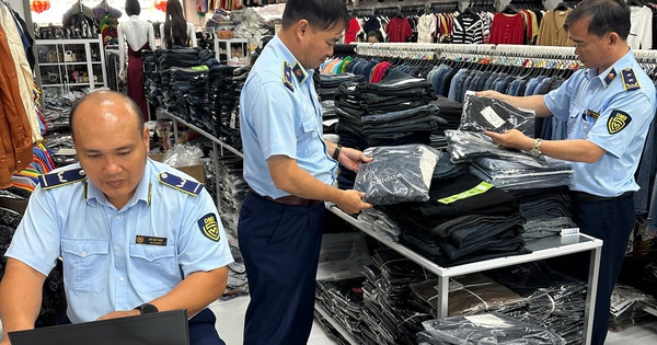 Phát hiện nhiều sản phẩm giả mạo thương hiệu nổi tiếng