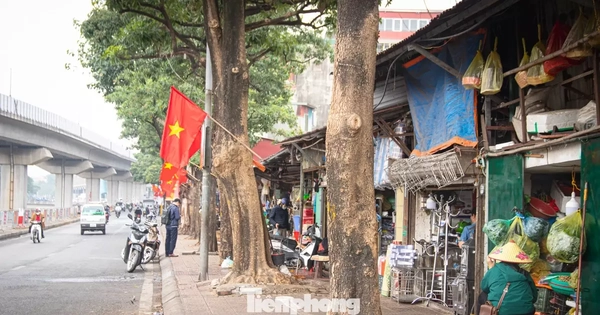 Phố Cầu Mới thông thoáng bất ngờ sau khi 'xóa sổ' chợ tự phát