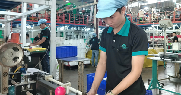 Cân nhắc giảm giờ làm cho người lao động