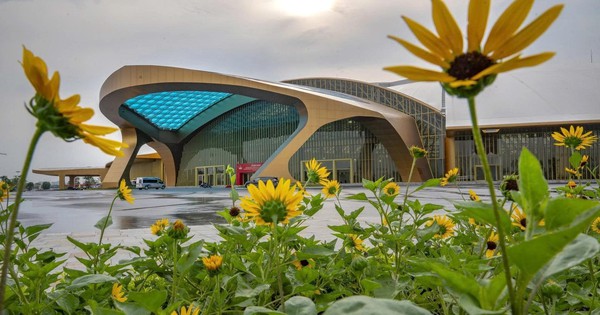 Vận hành Trung tâm Triển lãm lớn nhất Đông Nam Á, top 10 thế giới, DN thuộc Vingroup lời lãi thế nào?