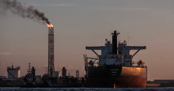 Mua khí đốt nhưng không trả tiền, Venezuela chật vật vì nợ 2 công ty châu Âu 6 tỷ USD