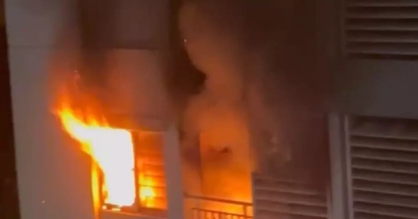 Cháy chung cư ở TP.HCM lúc rạng sáng, ba mẹ con bị thương nặng