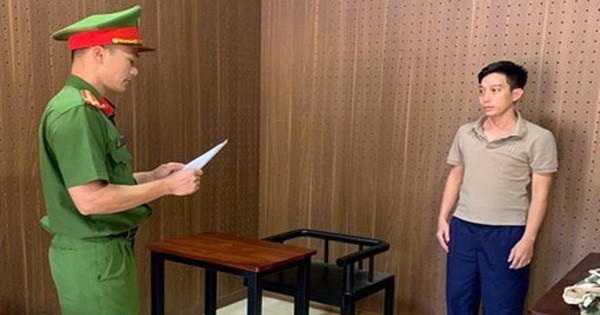 Bắt tạm giam đối tượng chiếm đoạt 2,8 tỉ đồng