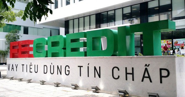 Dự phòng rủi ro hơn 11.800 tỷ, lợi nhuận FE Credit vẫn tăng trên 19%