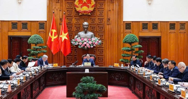 Trình cấp có thẩm quyền về dự án điện hạt nhân