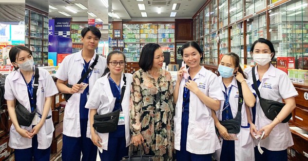 Nhân viên FPT Long Châu nhận thưởng Tết tới 127 triệu đồng