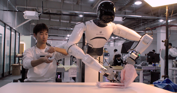 Khoa học viễn tưởng âm thầm thành sự thật sau cánh cửa nhà máy Trung Quốc khiến thế giới phải ngỡ ngàng