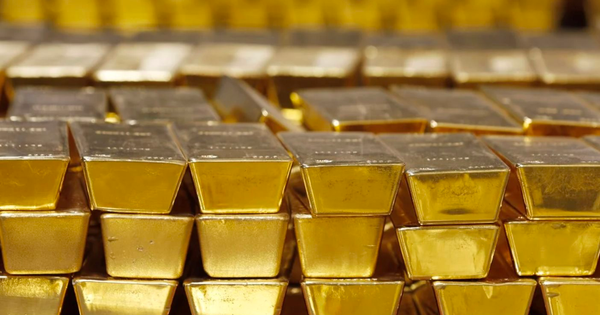 Giá vàng vượt đỉnh khiến một sàn giao dịch ở nước láng giềng Việt Nam sụp đổ, gần 40 nghìn tỷ đồng bị mắc kẹt