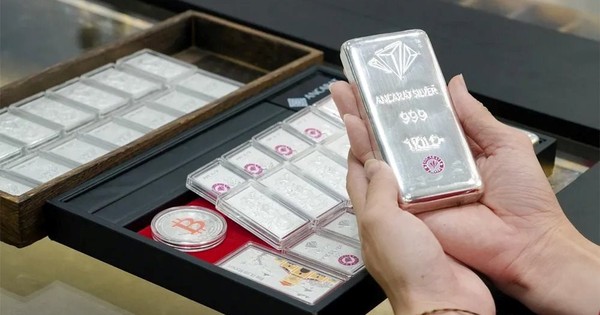 ‘Bạc ở Việt Nam không khan hiếm, mà do năng lực sản xuất hiện không phục vụ kịp nhu cầu’