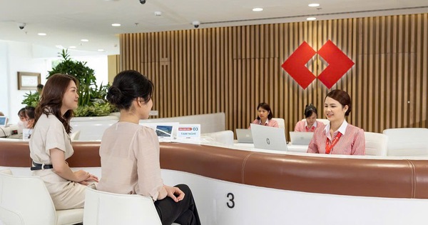 Techcombank lập kỷ lục lợi nhuận 2025 tới 32,5 nghìn tỷ đồng nhờ sức mạnh hệ sinh thái và nền tảng số