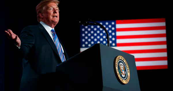 Ông Donald Trump lại đe dọa về Greenland, Đan Mạch phản ứng mạnh