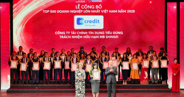 Mcredit ghi danh TOP 500 doanh nghiệp lớn nhất Việt Nam 2025