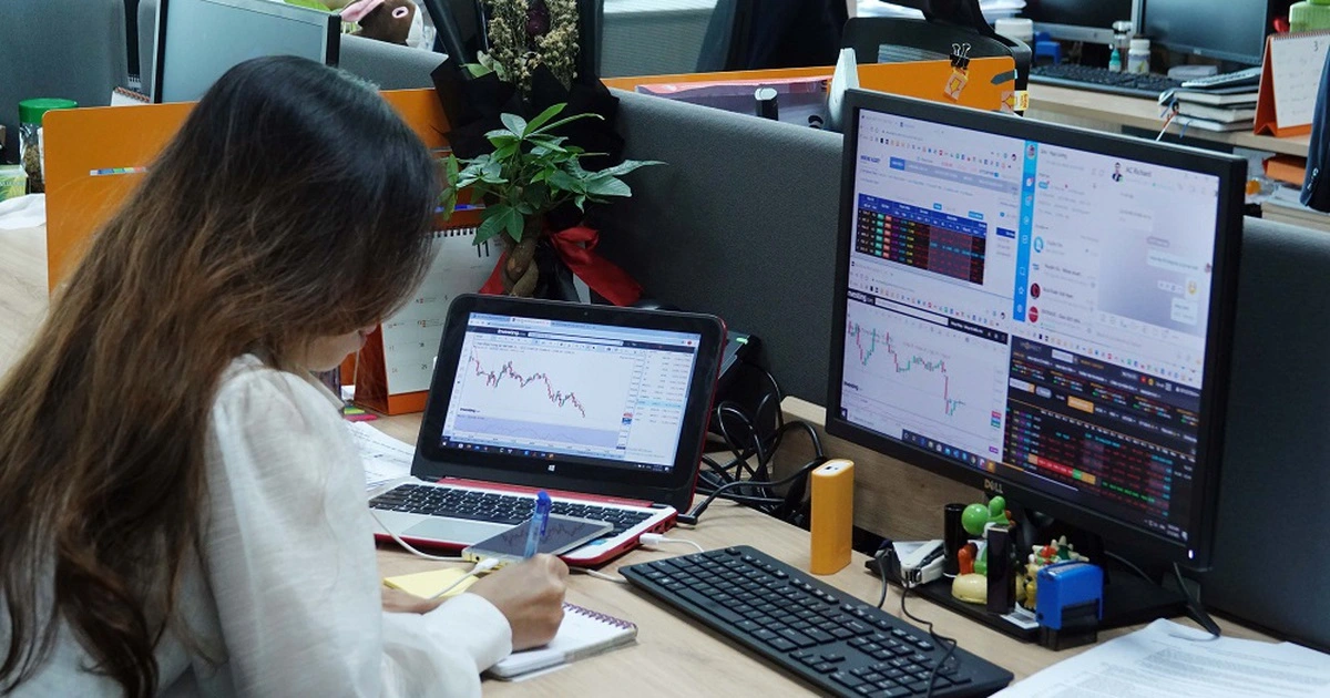 Công ty chứng khoán dồn dập báo lợi nhuận kỷ lục