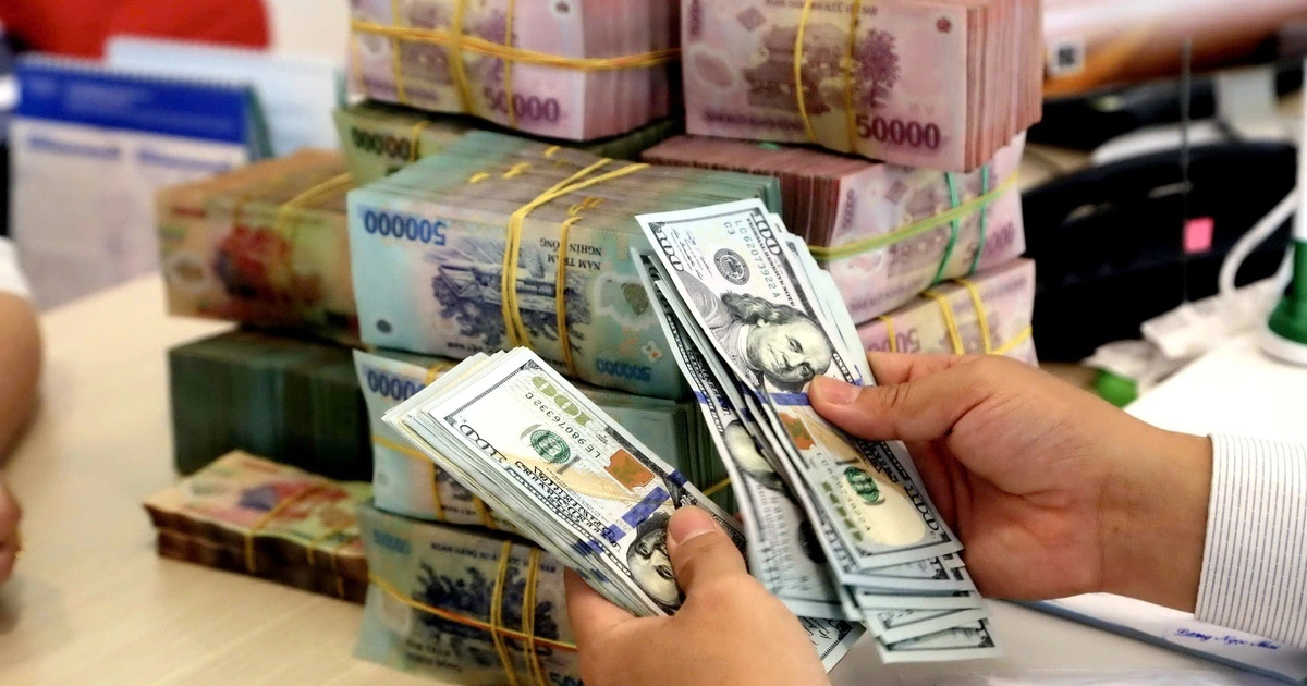 Giá USD hôm nay 8.1.2026: Ngân hàng tăng kịch trần