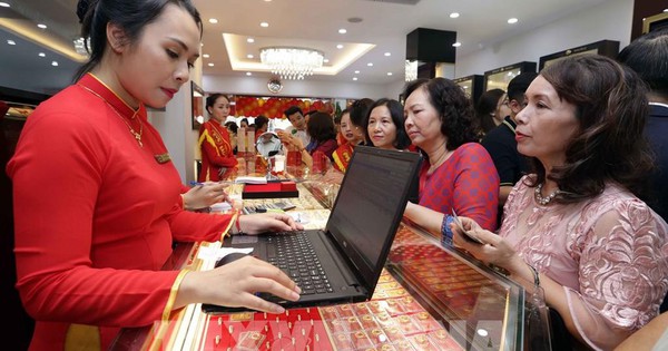 Ngày 1/2: Giá vàng SJC, vàng nhẫn tuần qua chứng kiến những biến động "chưa từng có"; nhà đầu tư lỗ nặng hơn 22 triệu đồng/lượng sau 2 ngày