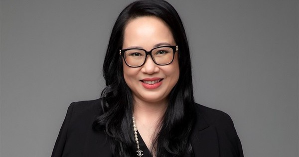 Người phụ nữ U60 gốc Hải Phòng nhận lương 3,4 tỷ đồng/năm, vực dậy đế chế truyền thông nghìn tỷ bên bờ vực thẳm