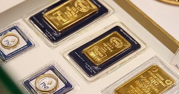 Giá vàng lao dốc, đại gia vàng trên sàn "bay" hơn 3.000 tỷ vốn hóa trong một ngày