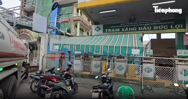 Lật tẩy 'công xưởng' sản xuất xăng RON A95 giả ở TPHCM