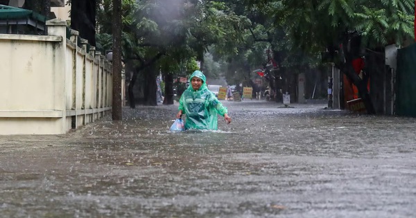 Hà Nội khẩn cấp xây dựng 2 bể ngầm chống ngập