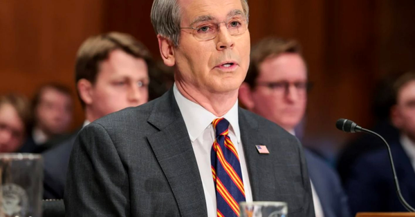 Bộ trưởng Tài chính Mỹ cảnh báo