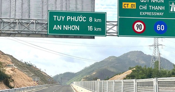 Hai tuyến cao tốc qua miền Trung thông xe 90km trước Tết Nguyên đán