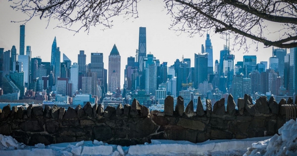 Nhiệt độ tại New York giảm sâu tới mức nguy hiểm, chuyên gia cảnh báo "rắc rối lớn"