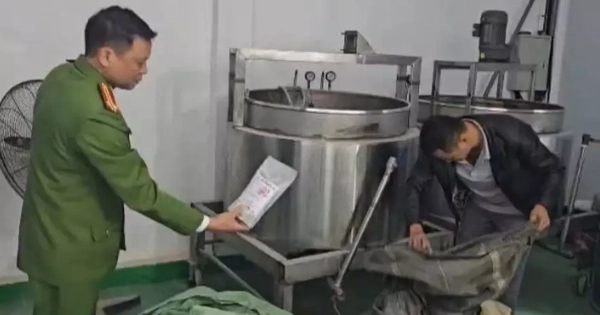 Vụ phá 2 đường dây thuốc giả: Có loại chứa chất cấm gây đột quỵ, suy tim