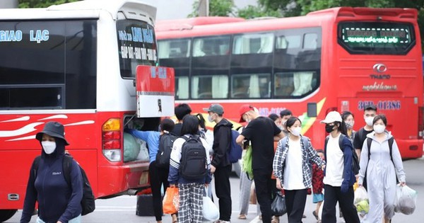 Giá vé xe khách tăng gấp 7 lần, Cục Đường bộ Việt Nam yêu cầu kiểm tra, xử lý vi phạm