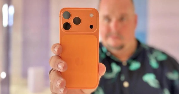 iPhone vượt 35 mẫu smartphone về thời lượng pin