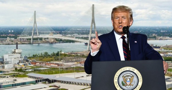 Ông Trump dọa chặn cầu nối liền với nước láng giềng, đòi 'sở hữu ít nhất một nửa tài sản'