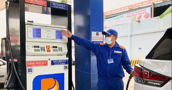 Dời lịch điều chỉnh giá xăng dầu dịp nghỉ Tết Nguyên đán 2026 sau 1 ngày