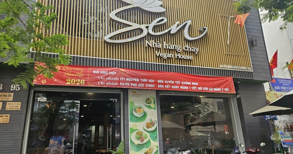 Hàng quán nào ở TPHCM sẽ bán xuyên Tết?