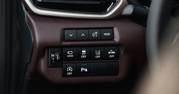 Người Việt đổi cách mua ô tô: Từ chọn option nhiều nhất có thể sang đúng nhất có thể