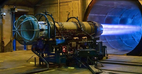 Nga làm ra động cơ này quả là “kinh thiên động địa”: Tốc độ đang từ 8 tháng rút ngắn xuống còn 30 ngày