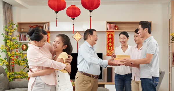 Kiêng kỵ gì, mang theo gì khi xông đất đầu năm?