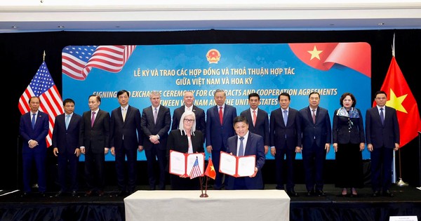 Tổng Bí thư Tô Lâm và đại diện lãnh đạo 2 nước chứng kiến Vietjet trao các thoả thuận trị giá 6,3 tỷ USD với các đối tác Mỹ