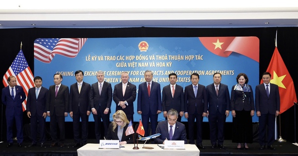 Vietnam Airlines đầu tư 50 máy bay Boeing 737-8 trị giá lên đến 8,1 tỉ USD