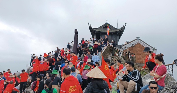 Du lịch đầu xuân Bính Ngọ 2026: Hàng loạt điểm tắc cứng, khách bỏ cuộc ra về