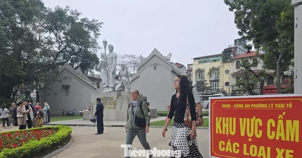 Xử lý loạt bãi xe tự phát quanh hồ Hoàn Kiếm