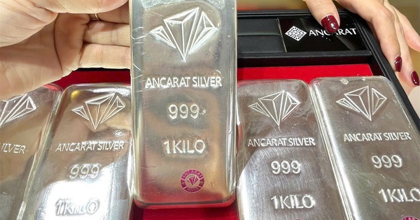 Người mua bạc kỳ vọng điều gì trong năm Bính Ngọ 2026?