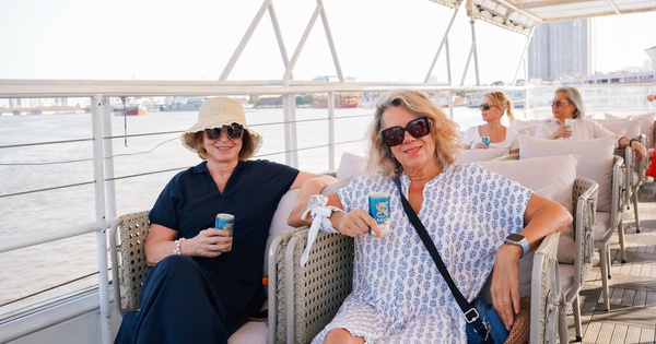 Con số bất ngờ về doanh thu du lịch của TPHCM trong dịp Tết