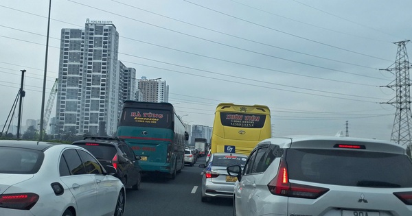 Vì sao tình hình ùn ứ, ùn tắc giao thông cục bộ tiếp tục xảy ra trong dịp nghỉ Tết?