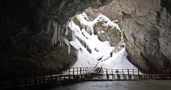 Một thứ bí ẩn bị "phong ấn" trong hang băng 5.000 năm vừa được giải phóng, có thể tạo ra phép màu cho nhân loại