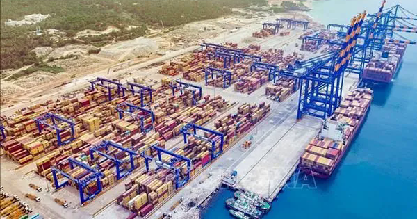 EU và Ấn Độ tạm dừng đàm phán thương mại với Mỹ