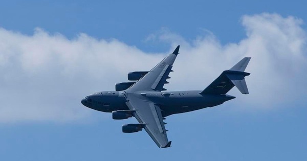 Mỹ dồn quân "sát vách" Iran, sơ tán nhân viên ngoại giao tại Lebanon