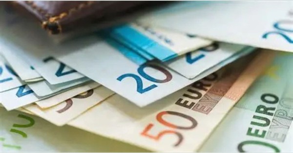 Một tỷ phú vừa mất hàng chục tỷ đồng vì cuộc gọi lừa đảo báo con gái gây tai nạn chết người