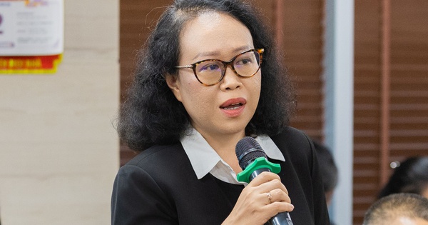 Người dân cần cân nhắc, thận trọng khi mua vàng để tránh rủi ro