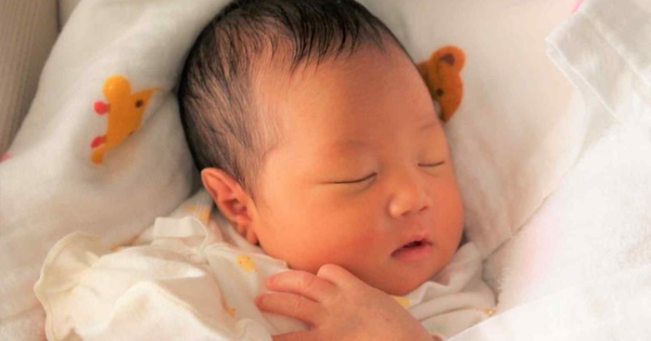 Buồn của nền kinh tế lớn thứ 4 thế giới: Tỷ lệ sinh 10 năm liên tiếp thấp kỷ lục, tốc độ giảm nhanh hơn 17 năm so với dự báo, đối diện tương lai bất định