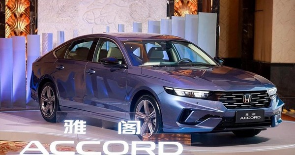 Mẫu xe sedan từng là ước mơ của người dân Việt Nam giờ phải 'vật lộn' để tồn tại ở thị trường này: Hạ giá tới 15.000 USD, doanh số sụt giảm gần 70%