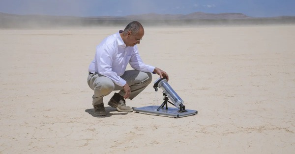 Vừa đoạt giải Nobel năm ngoái, vị Giáo sư đã có ngay một phát minh có thể thay đổi nhân loại